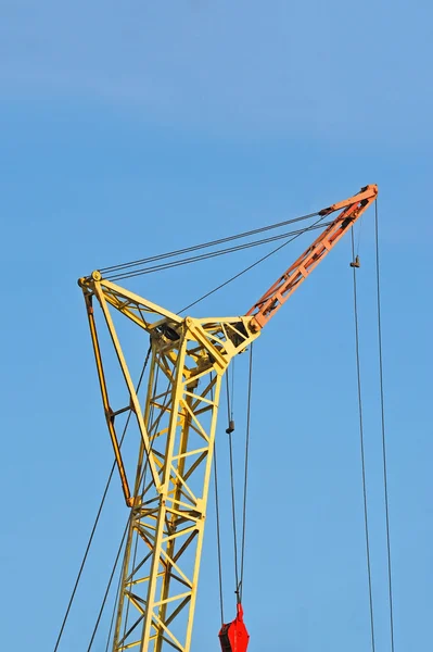 Grúa torre móvil — Foto de Stock