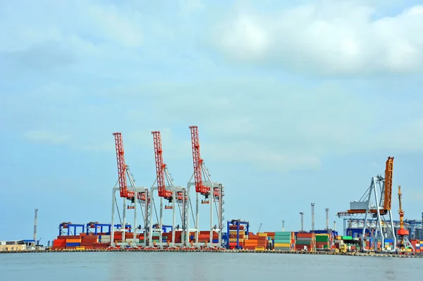 Port cargo crane and container — Stock Photo, Image