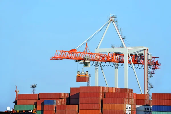 Cargo crane and ship — Stock Photo, Image