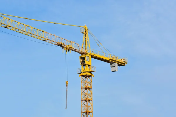 Grúa torre de construcción —  Fotos de Stock