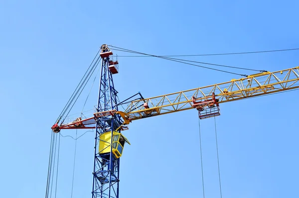 Construction tower crane — Stock Photo, Image