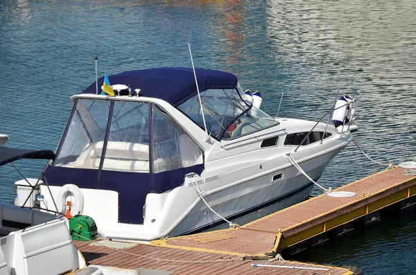 Motor yacht — Stock Photo, Image