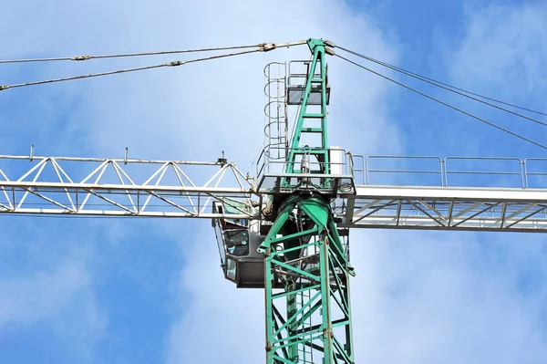 Guindaste torre de construção — Fotografia de Stock