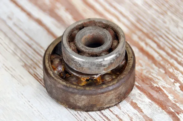 Old and rusty ball bearings — Stock Photo, Image