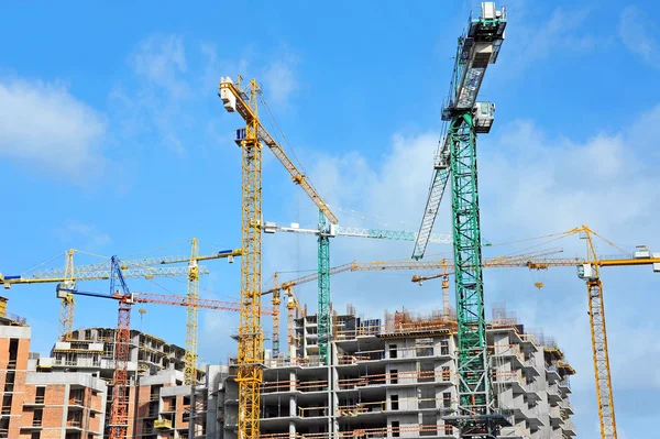 Crane and construction site — Stock Photo, Image