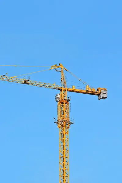 Grúa torre de construcción — Foto de Stock