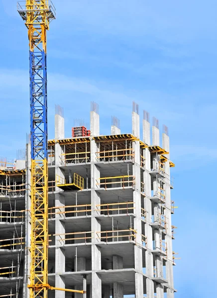 Crane and construction site — Stock Photo, Image