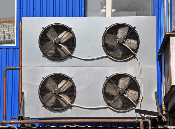 Промышленная система вентиляции — стоковое фото