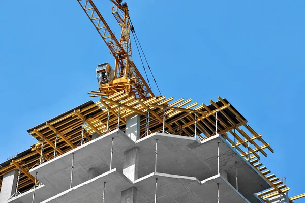 Crane and construction site — Stock Photo, Image