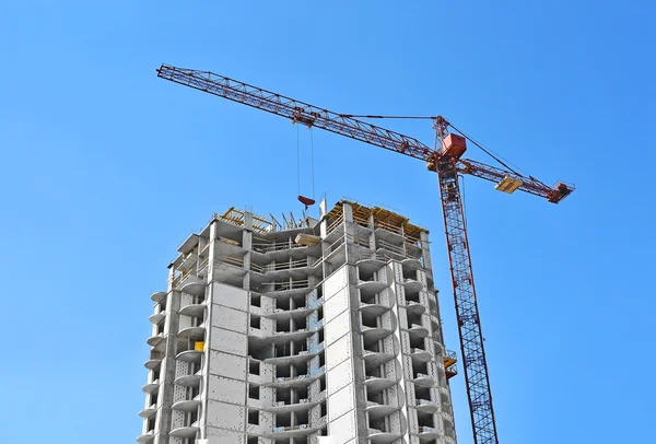 Kran und Baustelle — Stockfoto