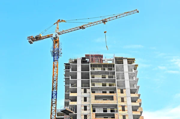 Kran und Baustelle — Stockfoto