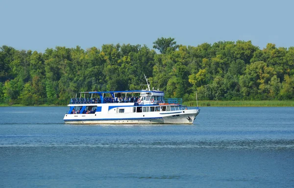 Barca Vapore Sul Fiume Dnieper Kiev Ucraina — Foto Stock