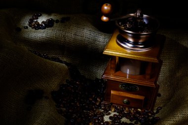 Kahve değirmeni