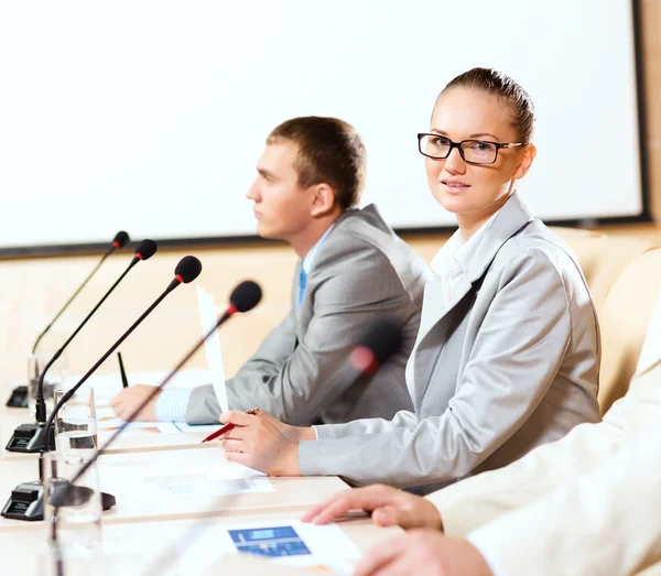 Grupo de empresarios en la presentación — Foto de Stock