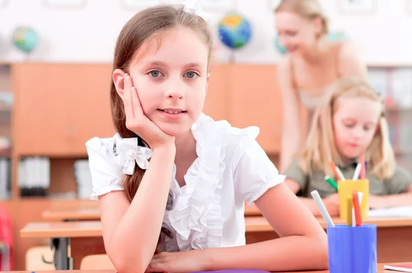 Alunos em sala de aula — Fotografia de Stock