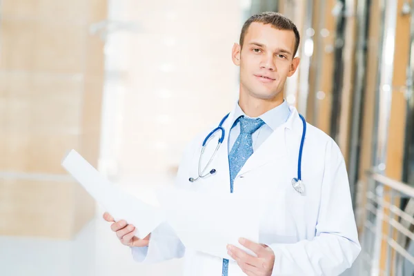 Portrait of doctor — Stock Photo, Image