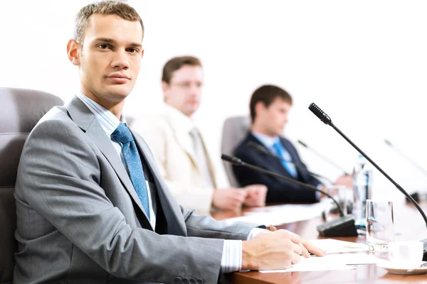 Retrato de un hombre de negocios — Foto de Stock