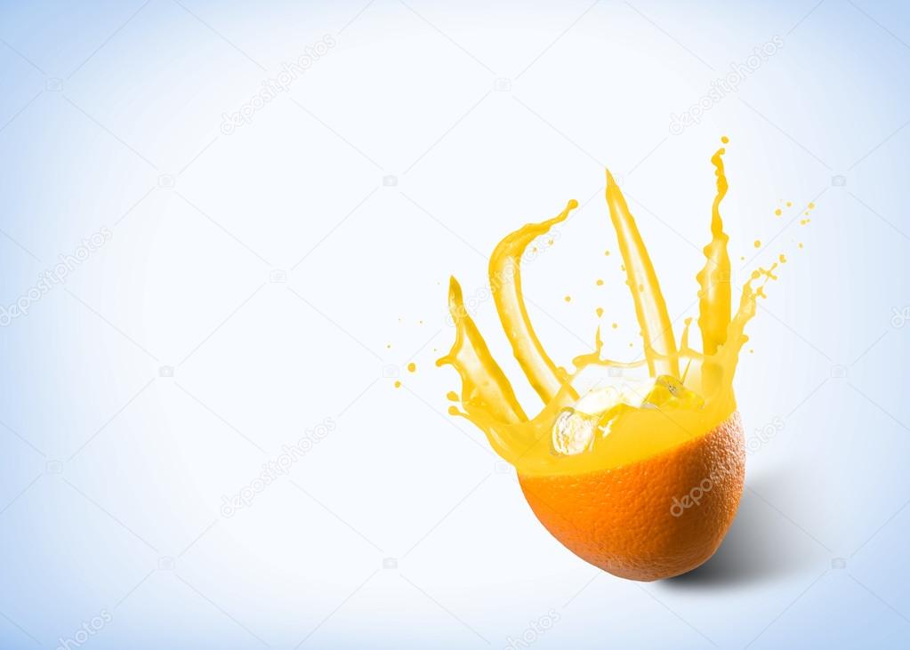 Fresh orange juice with a splash