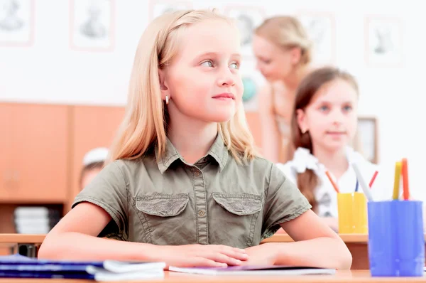 Pupils in classroom — Stock Photo, Image