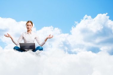 meditasyon bulutlar