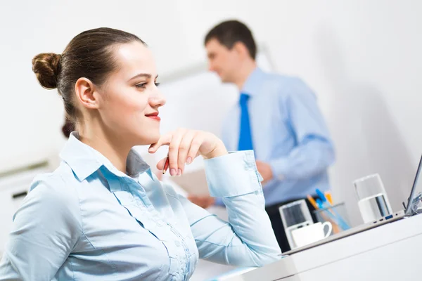 Retrato de una mujer de negocios — Foto de Stock