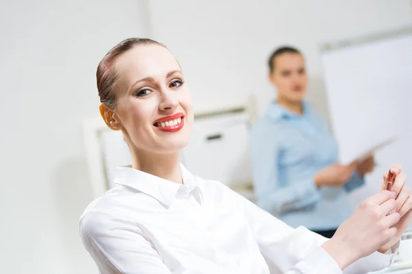 Retrato de una mujer de negocios — Foto de Stock