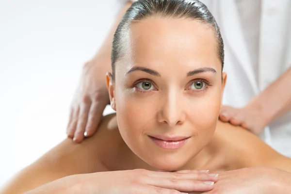 Retrato de cerca de una hermosa mujer de spa — Foto de Stock