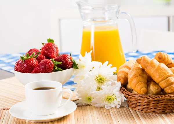 Continental breakfast — Stock Photo, Image