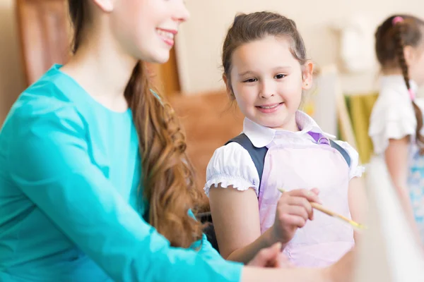 Ragazza nella scuola — Foto Stock