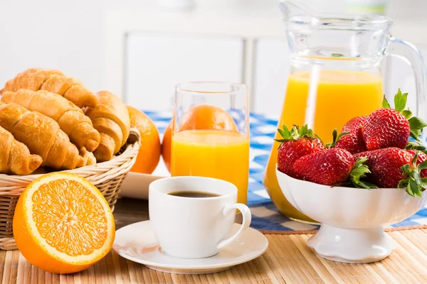 Continental breakfast — Stock Photo, Image