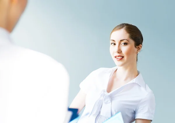 Junge Geschäftsfrau — Stockfoto