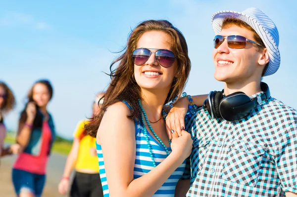 Young couple — Stock Photo, Image