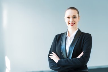 Genç modern iş kadını