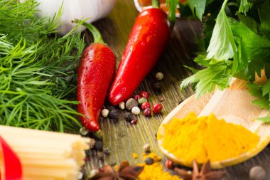 İtalyan makarna ve sebzeler