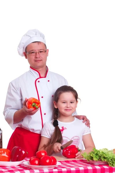 父亲和女儿在一起做饭 — 图库照片