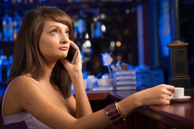 Bir fincan kahveli adam.