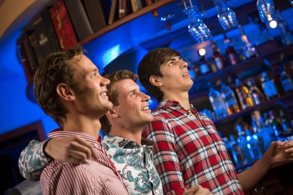 Fans in der Bar — Stockfoto