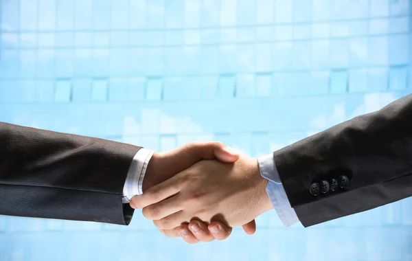 Handshake of two businessmen — Stock Photo, Image