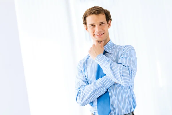 Retrato de un empresario en el cargo — Foto de Stock