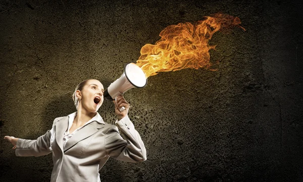ビジネスの女性の叫び — ストック写真