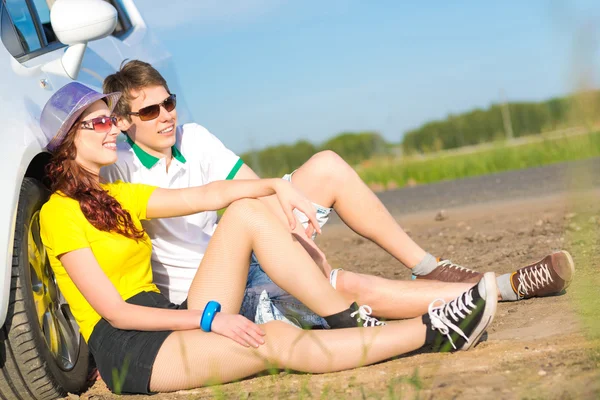 Young couple — Stock Photo, Image