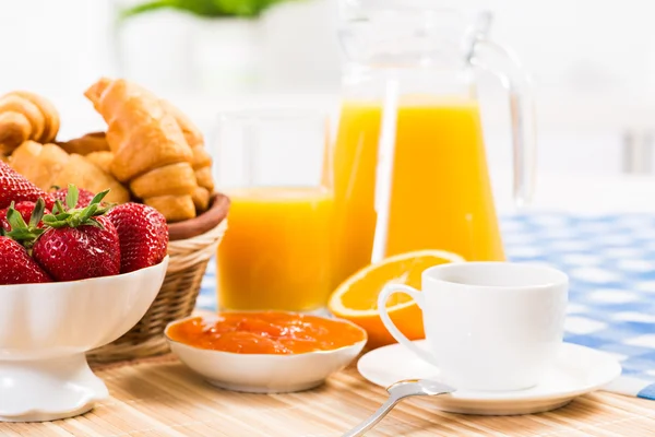 Continental breakfast — Stock Photo, Image