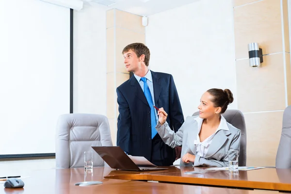 Two businessmen — Stock Photo, Image