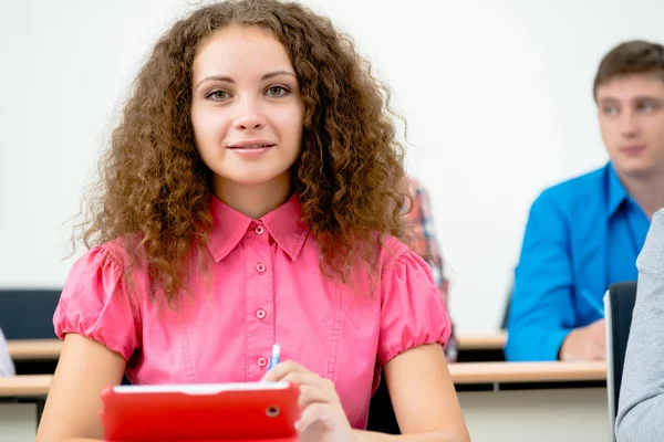 Elever i klassrummet — Stockfoto