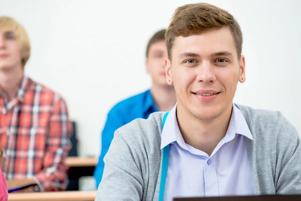 Student ve třídě — Stock fotografie