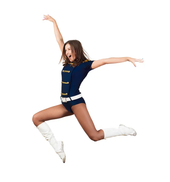 Athletische junge Frau springt — Stockfoto