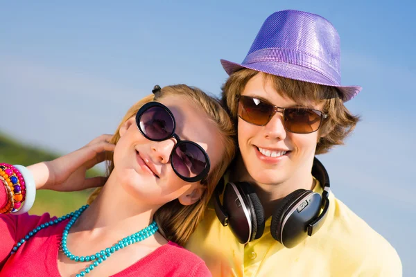 Young couple — Stock Photo, Image