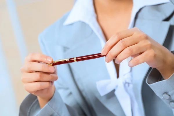 Close-up of hands of a business woman — Stock Photo, Image