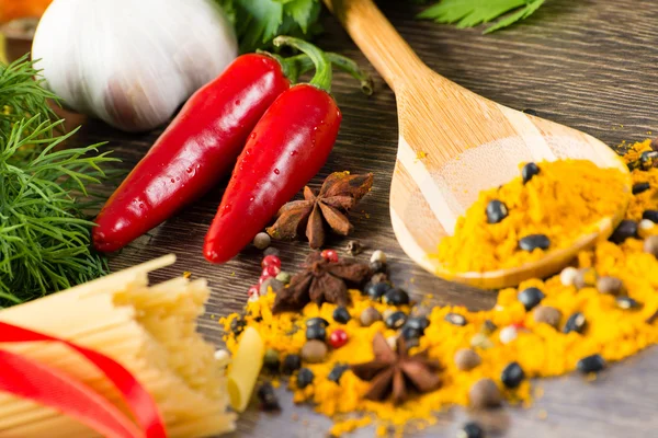 Närbild av asiatiska kryddor — Stockfoto