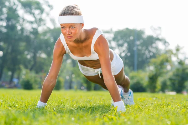 Outdoor workout — Stock Photo, Image